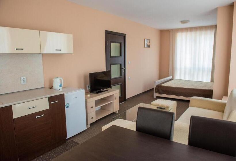 إستوديو قياسى سرير كينج, Guest House Sg Brothers