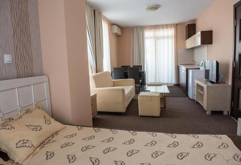 إستوديو قياسى سرير كينج, Guest House Sg Brothers