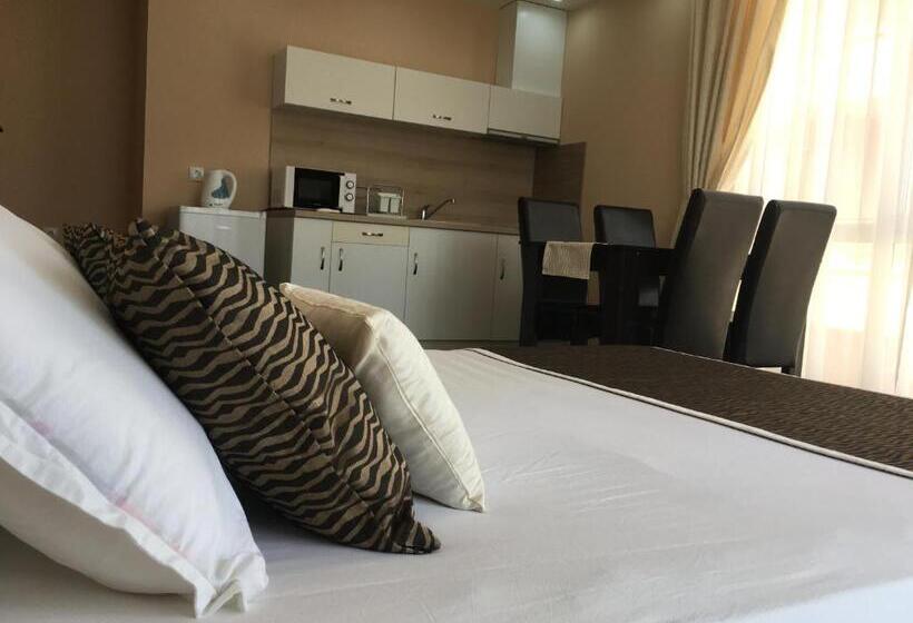 Апартаменты 1 Спальня Вид на Море, Guest House Sg Brothers