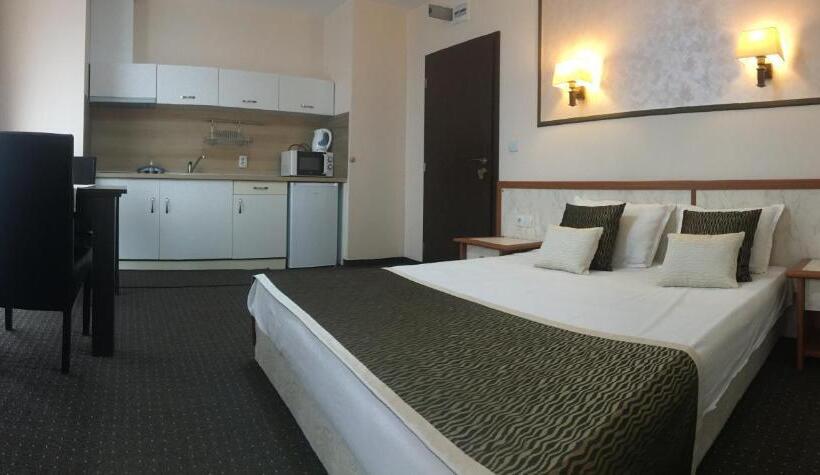 סטודיו דלוקס, Guest House Sg Brothers