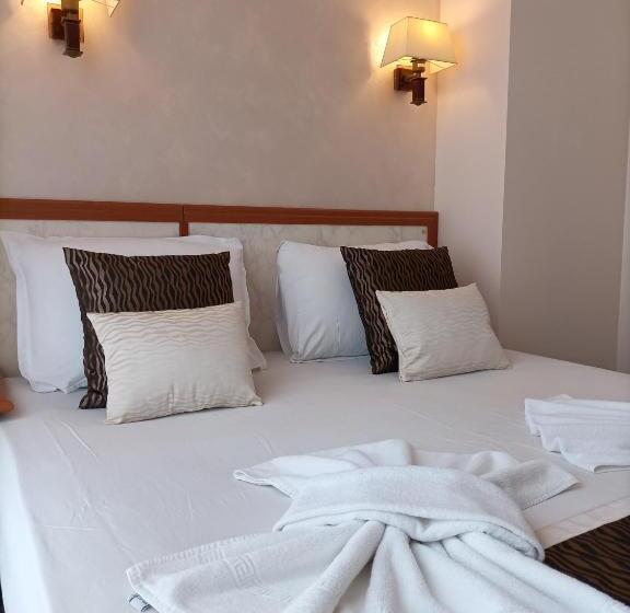 إستوديو قياسى مطل على البحر, Guest House Sg Brothers