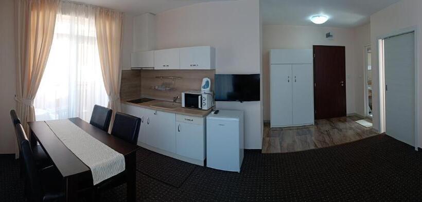 סטודיו סטנדרטי נוף לים, Guest House Sg Brothers