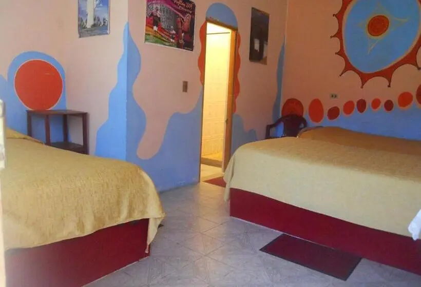 اتاق استاندارد سه نفره, Hostal La Casa Del Sol