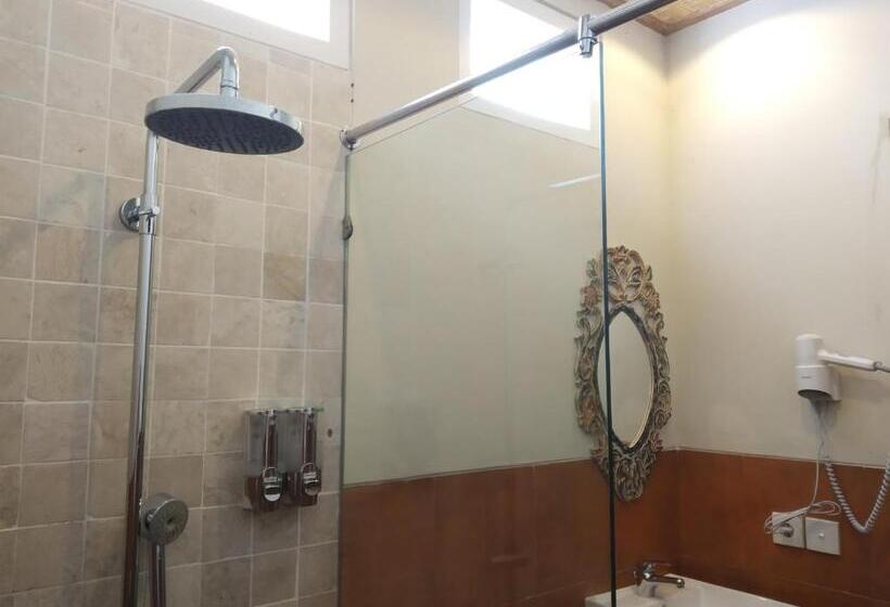 Standard Szoba, Jukung Dua Guest House