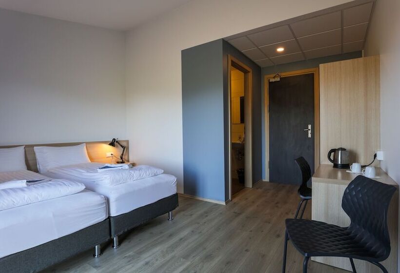اتاق لوکس, Lilja Guesthouse