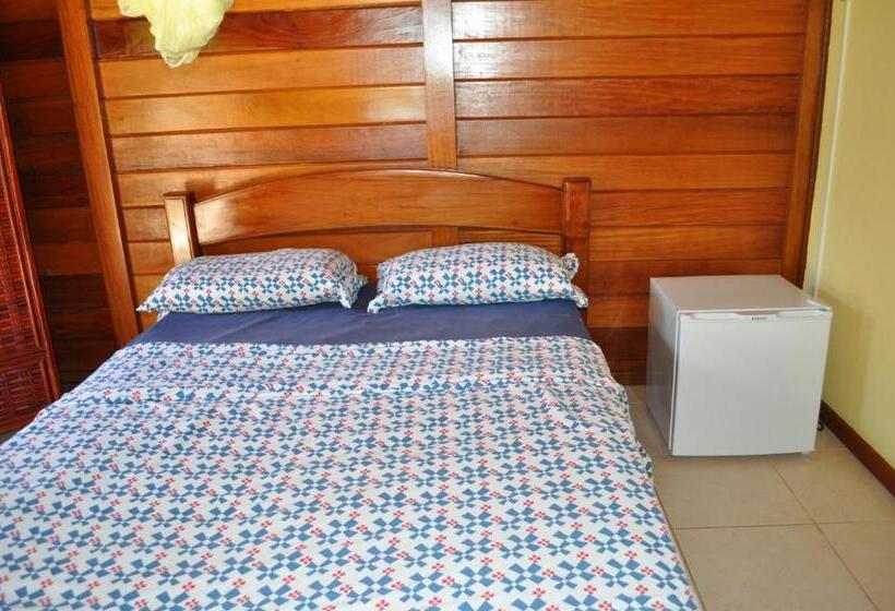 一居室别墅, Sitiopousada.  Os Tres