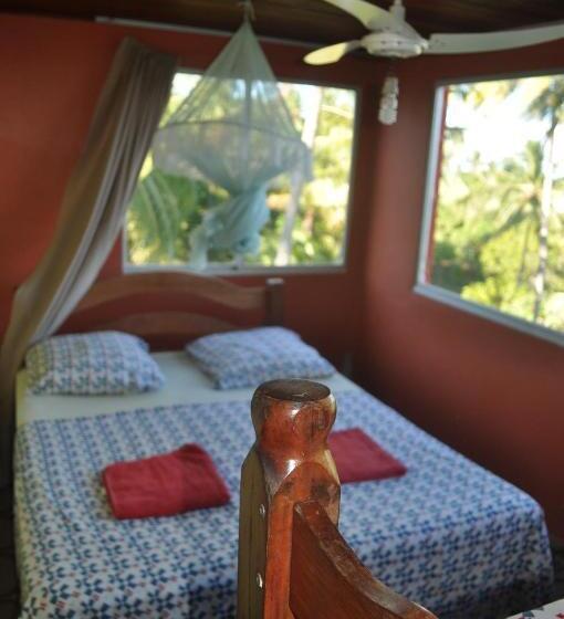 标准间, Sitiopousada.  Os Tres