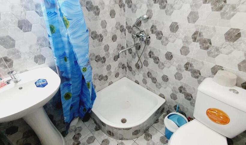 חדר אקונומי יחיד, Guest House Ruslan Nurata & Tours