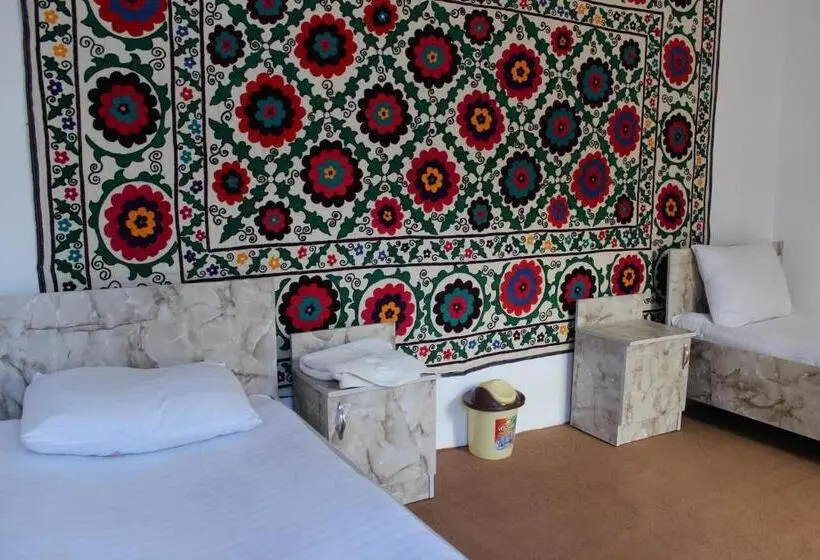 Standard-huone Jaettu Kylpyhuone, Guest House Ruslan Nurata & Tours