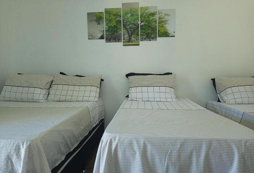 Standaard Vierpersoonskamer, Recanto Elohim