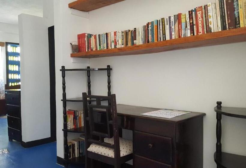Triple Room Sea View, The Novelo