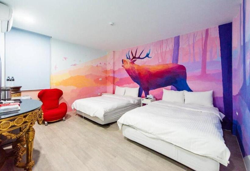 اتاق لوکس چهار تخته, Start