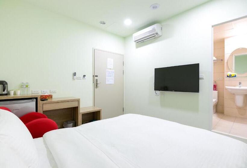 اتاق استاندارد, Start