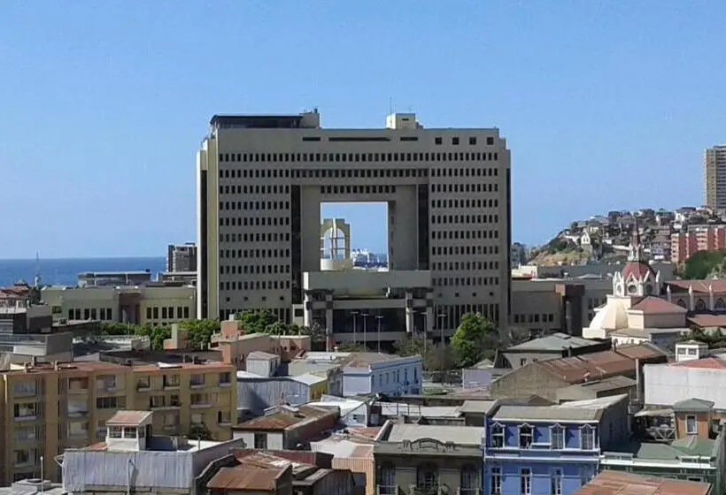 اتاق خانوادگی با سرویس بهداشتی مشترک, Hostal Tunquelen