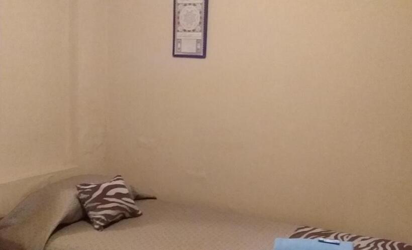 스탠다드 룸 공동 욕실, Hostal Tunquelen