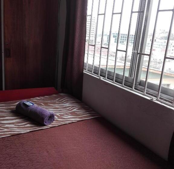 اتاق استاندارد با سرویس بهداشتی مشترک, Hostal Tunquelen