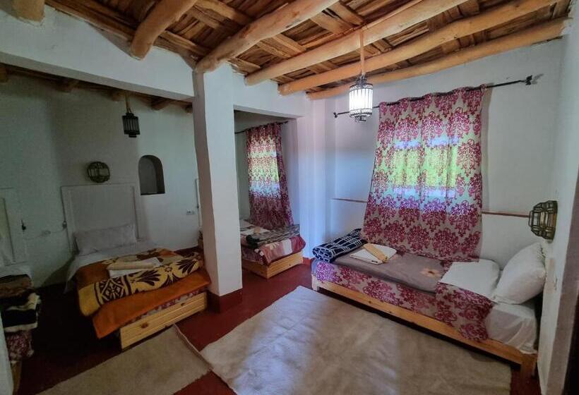 スタンダード4人部屋, Auberge Restaurant Telouet