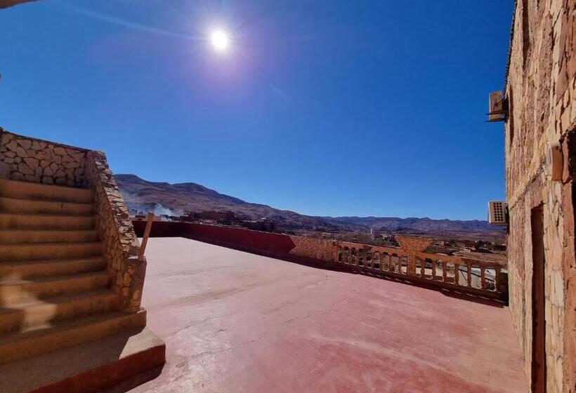 スタンダード4人部屋, Auberge Restaurant Telouet