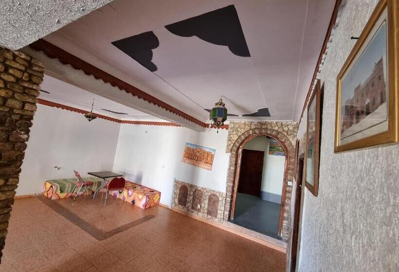 3ベッドルームアパートメント, Auberge Restaurant Telouet