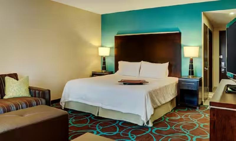 اتاق استاندارد, Nha Khach Con Dao