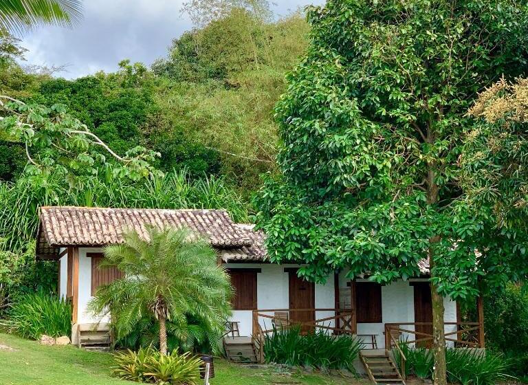 اتاق استاندارد چهار تخته, Pousada Jakuara