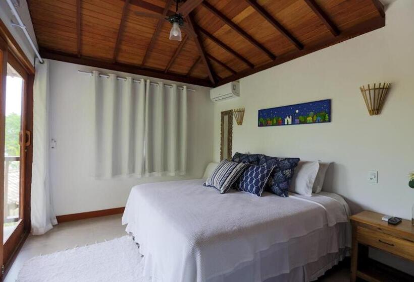 اتاق لوکس با بالکن و چشم‌انداز دریا, Pousada Jakuara