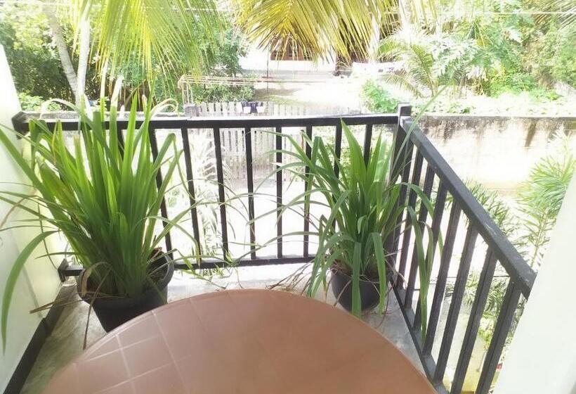 Deluxe Room, Rai Family Guest