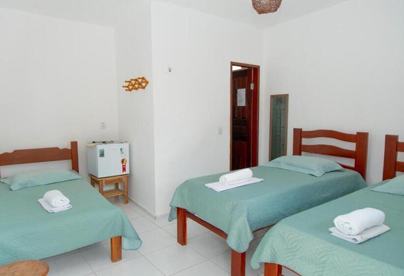 اتاق ساده سه‌ نفره, Pousada águas Claras