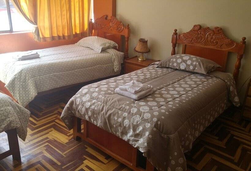 اتاق خانوادگی, Ururi Stay