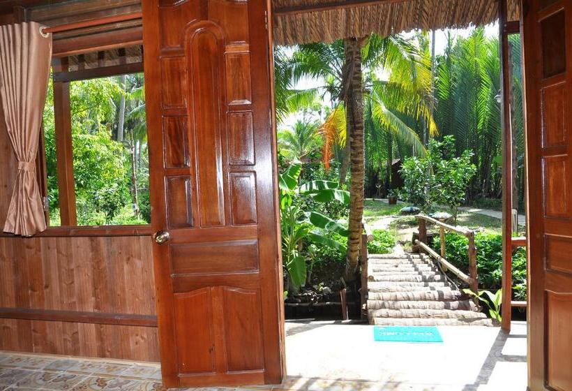 اتاق لوکس خانوادگی, Ben Tre Farm Stay