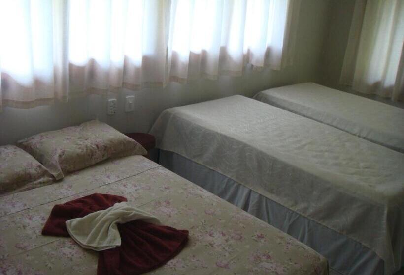 اتاق استاندارد چهار تخته, Villa Cayana