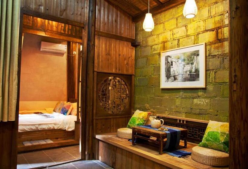 디럭스 트리플 룸, Wuyuan Qiye Yanxiang Guesthouse