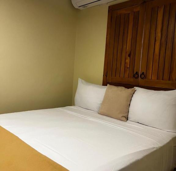 חדר דלוקס, Yamilí