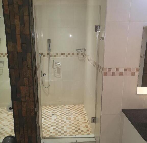 חדר דלוקס, Aaa Rose Garden Guesthouse