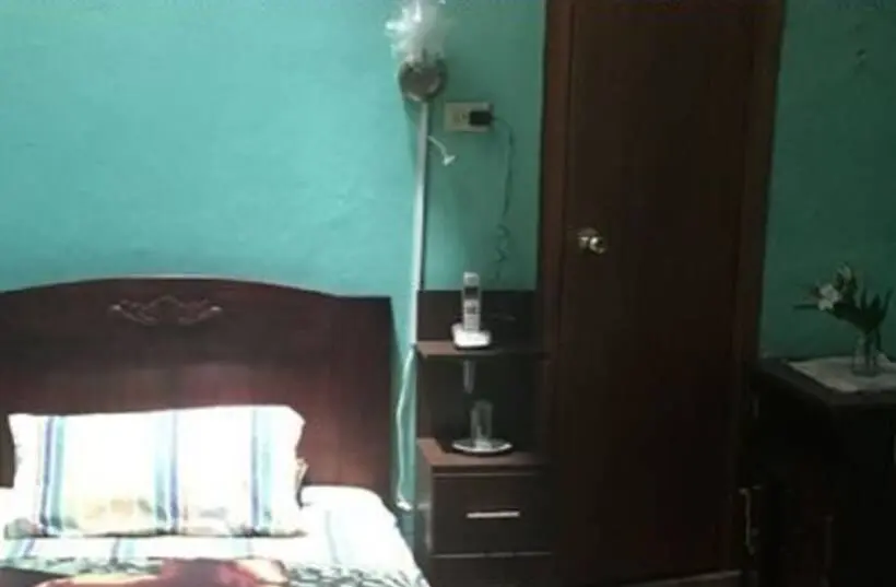 اتاق استاندارد یک نفره, Hostal La Chorrera