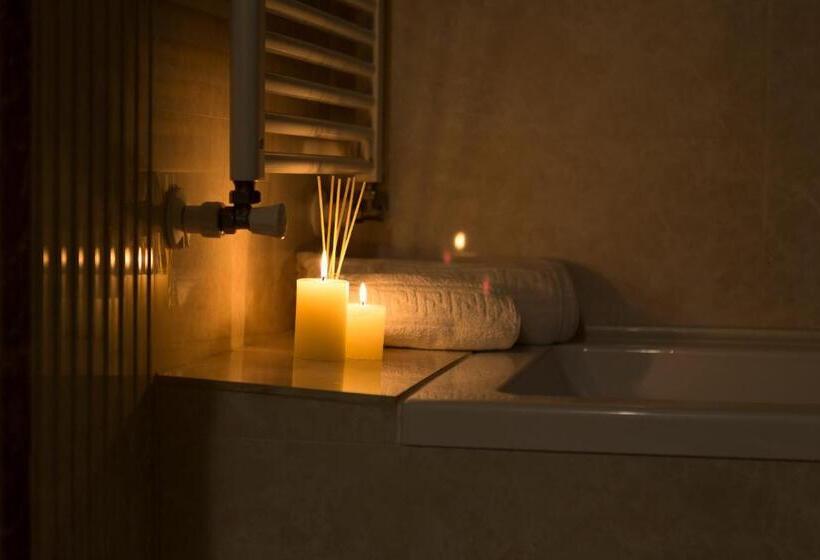 2ベッドルームアパートメント, Crema Residence