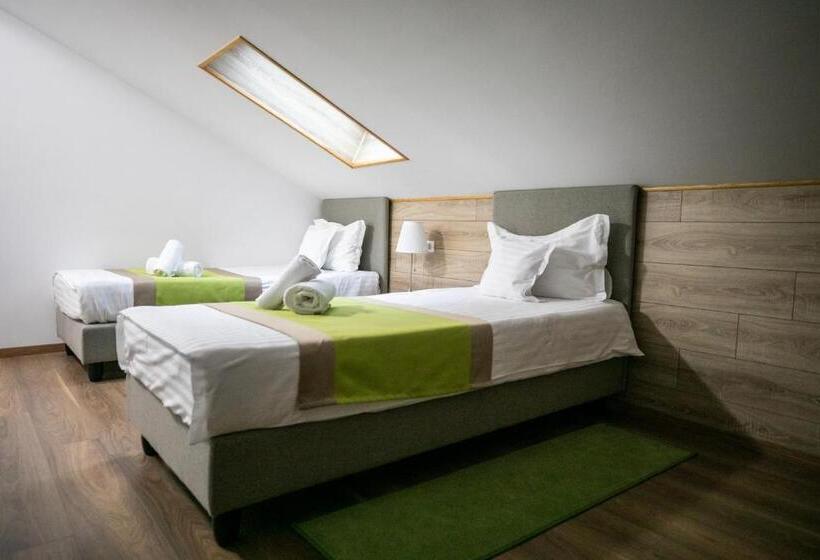 ペントハウスルーム, Crema Residence