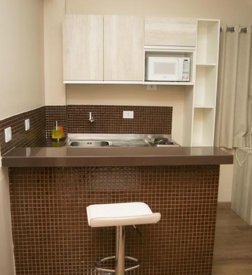 اتاق خانوادگی, Flat Almaru   Marília