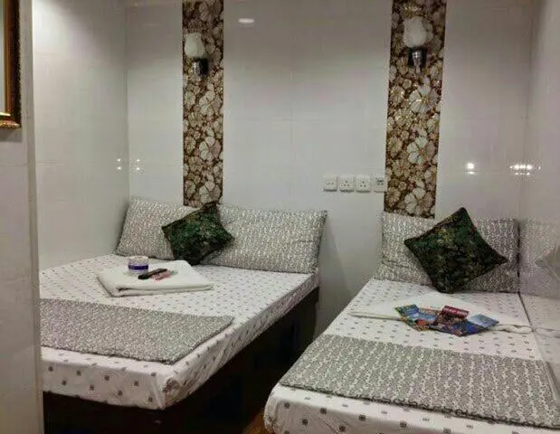 اتاق استاندارد سه نفره, Dutch Hostel