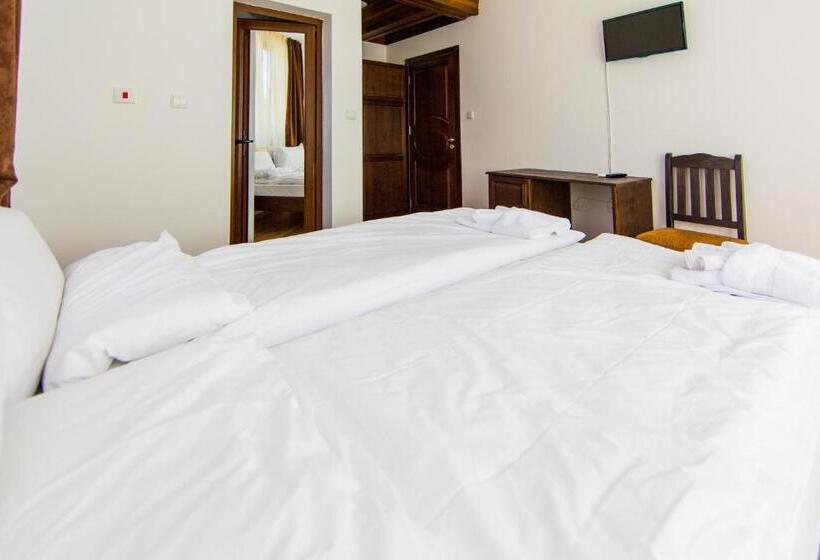 Quarto Triplo Estandar, Guest House Ognyanovo