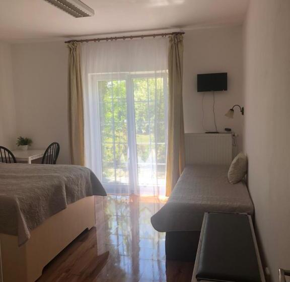 اتاق استاندارد, Ubytování U Draka