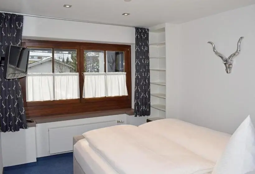 ２ベッドルームアパートメント, Der Berghof