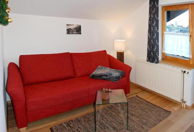 침실 1개 가든 전망 아파트, Der Berghof