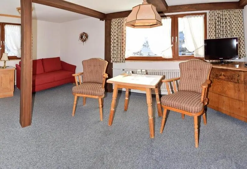 マウンテンビュースタンダードルーム, Der Berghof