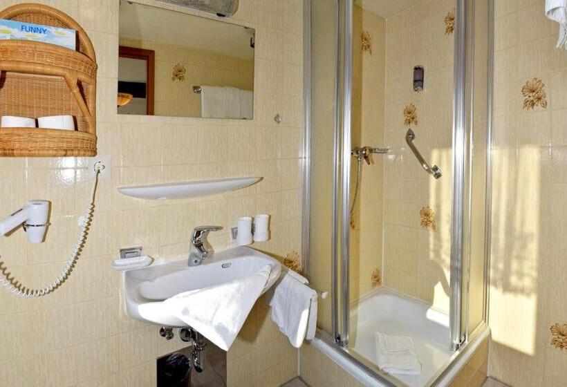 스탠다드 룸, Der Berghof