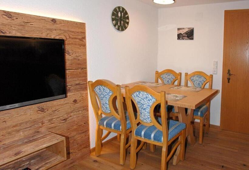 Апартаменты 1 Спальня с Балконом, Der Berghof