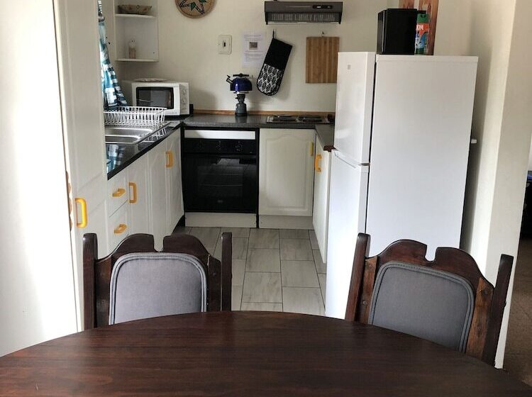 ２ベッドルームアパートメント, Hills And Dales Accommodation