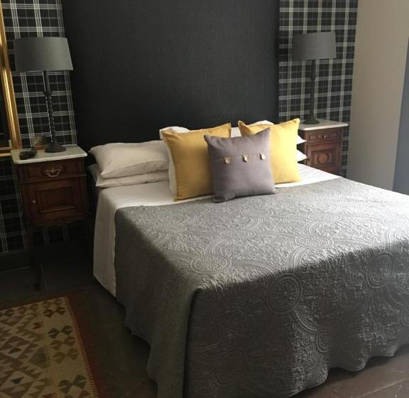 Президентский Люкс, Villa Brocant Guest House