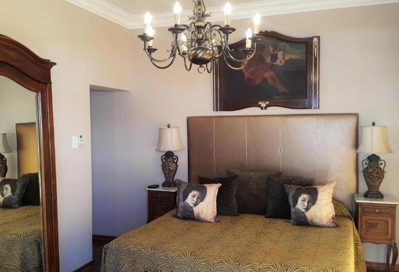 Президентский Люкс, Villa Brocant Guest House