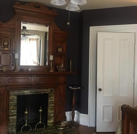 غرفة قياسية مطلّة علي الحديقة, Back Inn Time